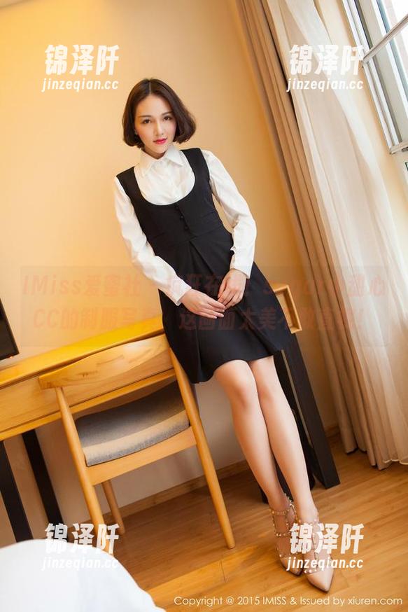 IMiss爱蜜社-sugar小甜心CC IMiss爱蜜社 - 疯狂在线!sugar小甜心CC的制服写真,这画面太美不敢直视!