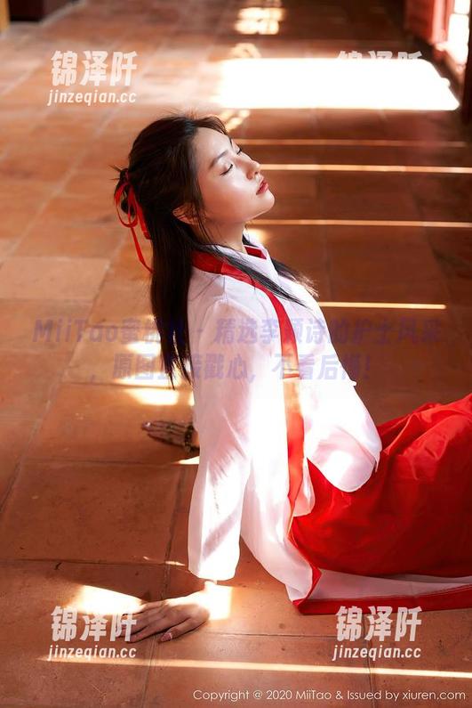MiiTao蜜桃社-李颖诗 MiiTao蜜桃社 - 精选李颖诗的护士风采,原图直接戳心,不看后悔!