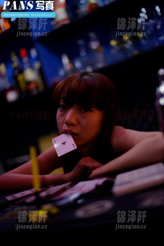 PANS摄影-甜馨 PANS摄影 - 短裙下的甜馨,在线写真让人心跳加速!