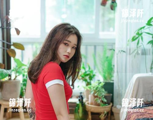 Sira(시라)的奶牛写真：温柔得像朝阳下的牧场，怎么能不爱？