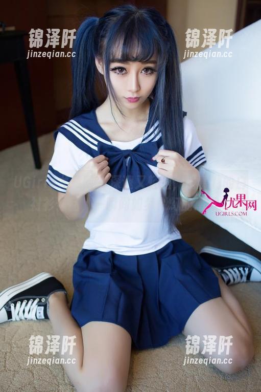 UGirls尤果网-田慕儿 UGirls尤果网 - 深邃又轻盈,田慕儿的白衬衫作品,一瞬间如梦似幻的感觉。