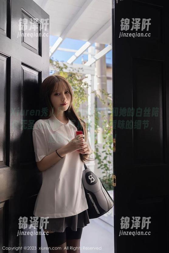 Xiuren秀人网-Yuki鱼儿 Xiuren秀人网 - Yuki鱼儿和她的白丝陪你无圣光遨游,写真里那些暧昧的细节,别问我怎么知道的!