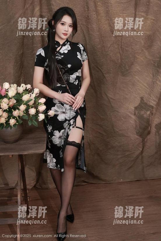 Xiuren秀人网-奈奈子 Xiuren秀人网 - 兔女郎奈奈子的高清画面:若隐若现的魅力