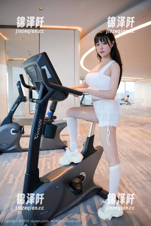 Xiuren秀人网-小Kiki Xiuren秀人网 - 小Kiki女孩:原图简直是我的视觉享受,图册就是我的小确幸