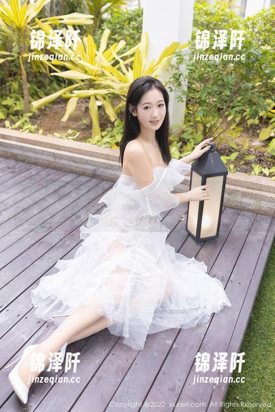 Xiuren秀人网-熊小诺 Xiuren秀人网 - 熊小诺女神写真:你敢下载吗?我可不敢!
