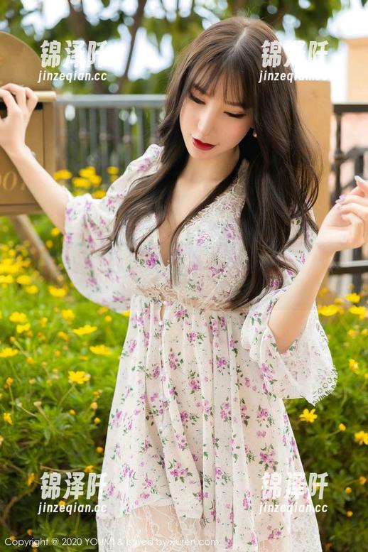 YouMi尤蜜荟-思淇Sukiii YouMi尤蜜荟 - 修女们也爱自拍?思淇Sukiii的合集给你别样的分享体验!