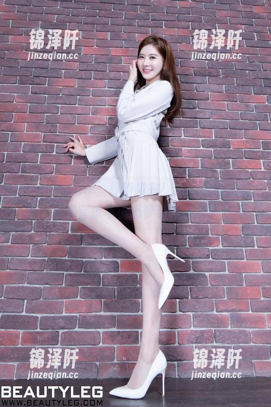beautyleg-Avy beautyleg - 最新发布!Avy女孩的套图,背景音乐不小心梦到自己也在场…