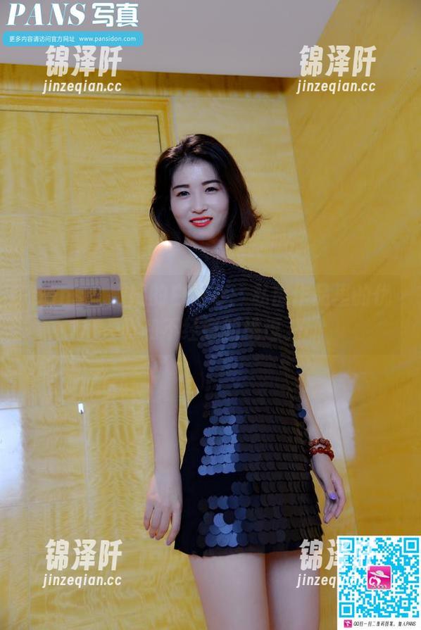 pans - 微妮的白衬衫：私房作品里的优雅和不经意的挑逗。