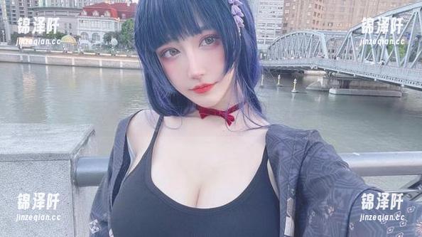 啾小妍 啾小妍夏日作品集:在草地上打滚的心情
