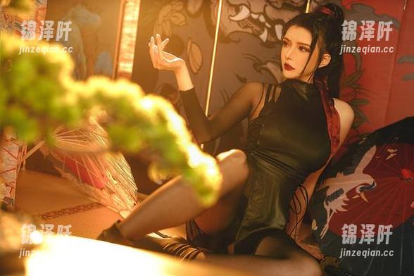 夏小秋秋秋 夏小秋秋秋校服写真:原图分享,透出的不只是清纯,还有点小骚动