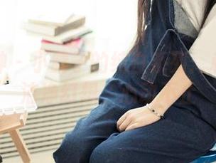头条女神 - 小晴子的纯白系列：私房里的洁净幻想，心动不止