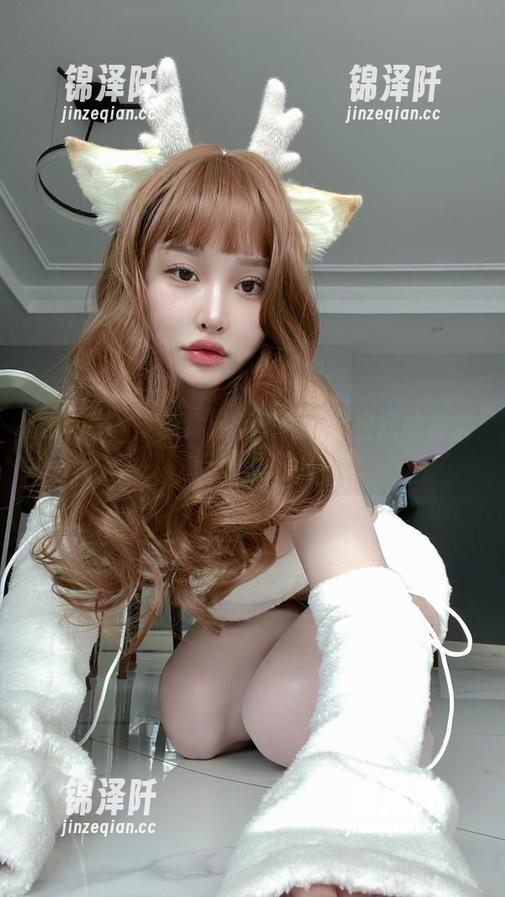 宋昱欣 微密圈 - 玫瑰女人无圣光:宋昱欣的真实与虚幻交织