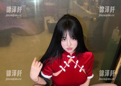 小优优子 微密圈 - 夏日的微风里,小优优子的更新套图,感觉像是没穿鞋草地上跑…