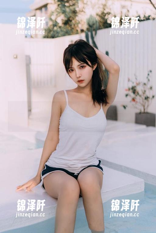小鹿鹿shika 小鹿鹿shika镂空作品下载,原图中的意外美,准备好迎接画风突变!