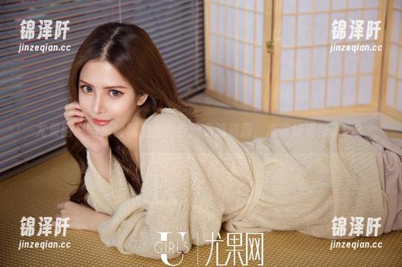 尤果网-张馥棋 尤果网 - 当张馥棋遇上豹纹:高清资源,准备好滑倒了吗?