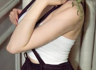 尤果网 - 游子熙的裸足全集下载指南：光脚走天下，心灵自由！