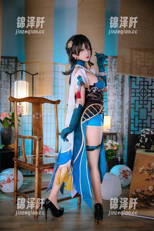 日奈娇 日奈娇的美腿作品集:让人不小心多看几眼