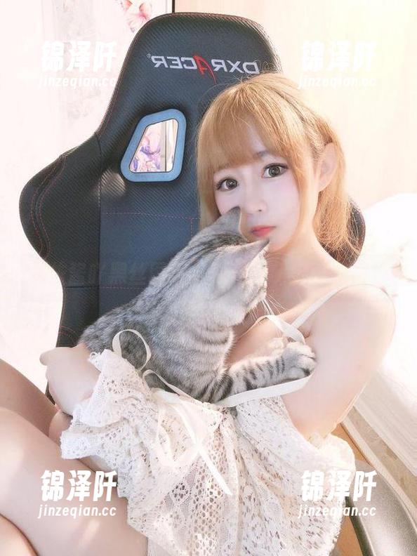 是依酱吖 是依酱吖黑丝图包,原来软萌也可以很撩