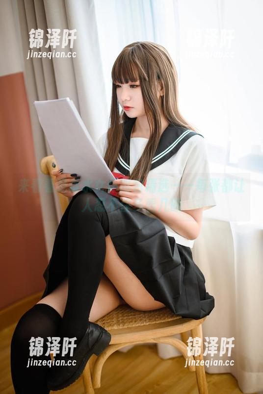 是青水 来看看是青水女仆图包精选——每张都让人忍不住多看几眼