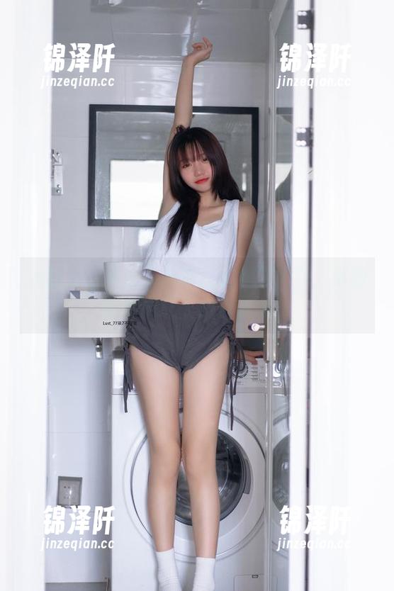 柒柒要乖哦 天台上的柒柒要乖哦:新套图更新,那画面美到让人想摔手机!