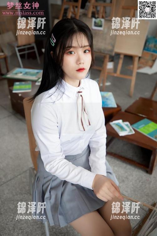 梦丝女神-刘诺 梦丝女神 - 刘诺泳装写真:光线没到,魅力依旧;无圣光的美图也能让你心动!