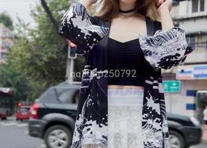 梦丝女神 - 在花月舞的镜头下：妹妹的精选写真，感觉心跳加速！