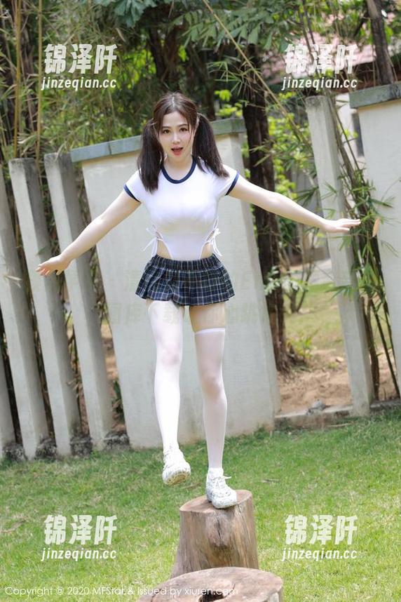 模范学院-Emily顾奈奈酱 模范学院 - 清纯到不行的Emily顾奈奈酱,图库下载让你心跳加速!
