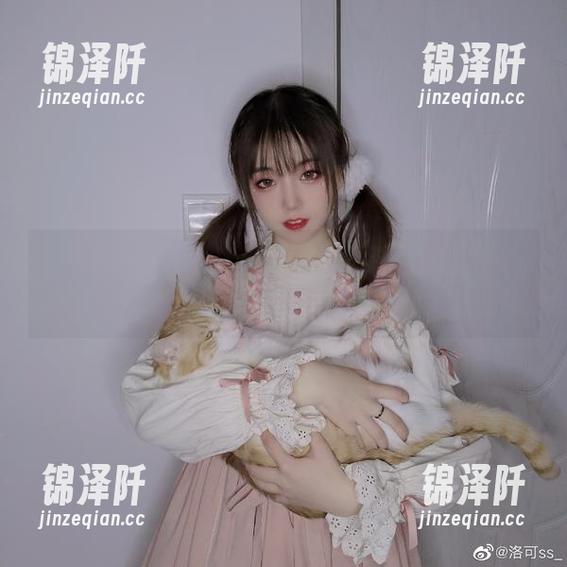 洛可ss 在洛可ss的夏天,我只想说:这美图根本不符合现实!