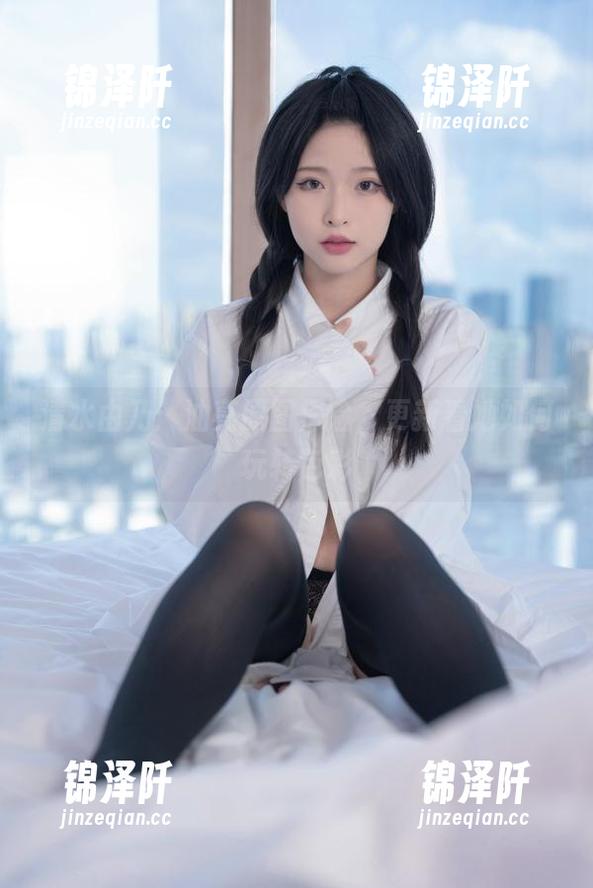清水由乃 清水由乃:油亮原图探险,更新看她如何玩转色彩