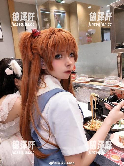 特软儿Sona 无圣光之下,特软儿Sona黑白写真,感觉她的灵魂在低语。