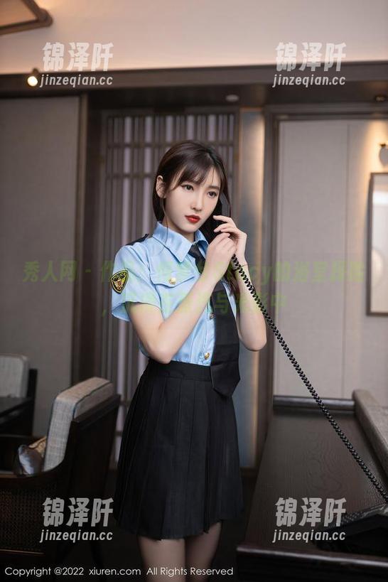 秀人网-何梦兮Stacy 秀人网 - 作品:何梦兮Stacy的浴室探险,沉浸在蒸汽与光影中