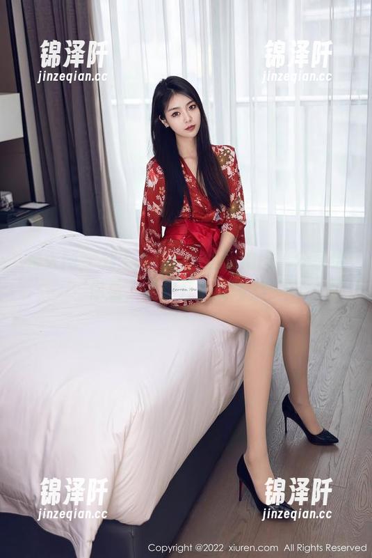 秀人网-刘飞儿Faye 秀人网 - 刘飞儿Faye的旅拍图,分享给你看,让你开心到飞起!