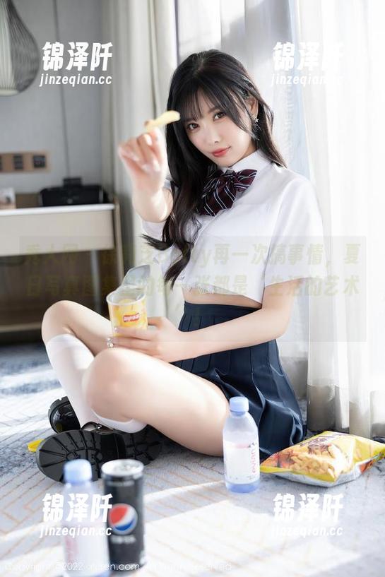 秀人网 - 徐莉芝Botty再一次搞事情，夏日写真图集里的每一张都是‘生活的艺术’！