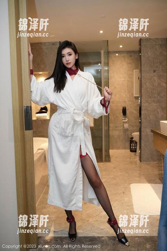 秀人网 - 晗大大Via透明写真精选，心里默默想，这种感觉好特别