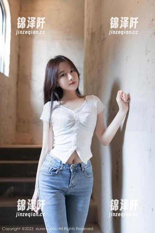 秀人网-陈梵妮Fanny 秀人网 - 学妹资源大放送,陈梵妮Fanny的魅力不止于此
