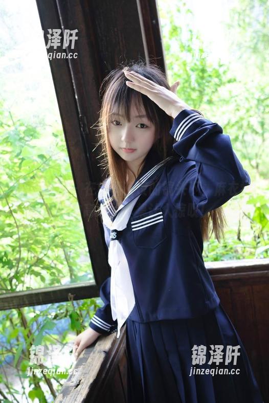 稚乖画册 - 在赤西夜夜的镜头下，麻衣学姐的高清写真集让人惊叹！