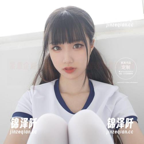 紧急企划-小婕 紧急企划 - 网袜与小婕:精选写真中的时尚与性感交织
