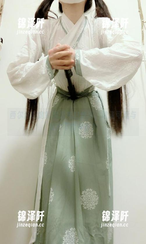 西尔酱 西尔酱的定制写真与白丝jk,谁说可爱与俏皮不能并存?