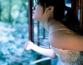 轰趴猫 - 制服写真集大揭秘：梦心玥的资源让人忍不住想多看一眼！