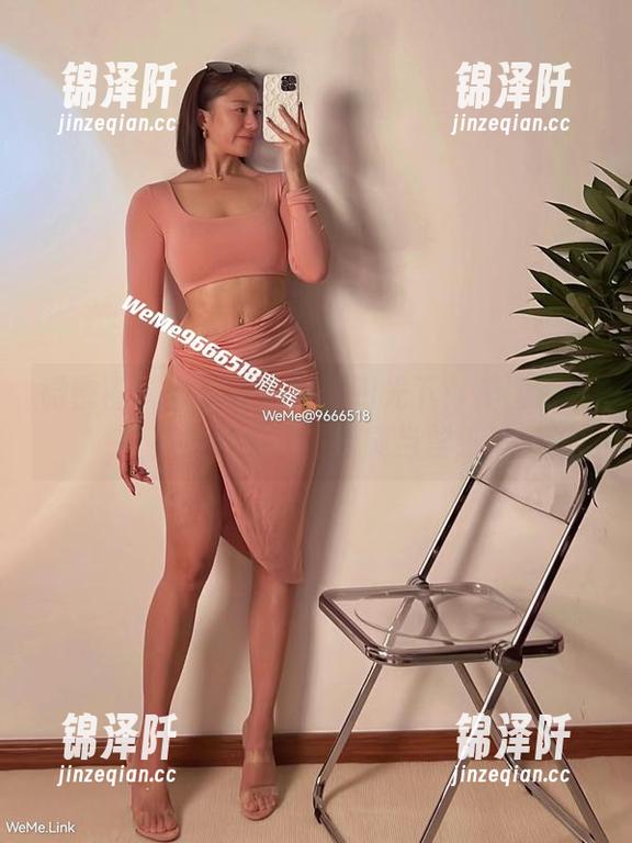 鹿瑶 微密圈 - 鹿瑶在夏日的阳光下:美图杀手!照片随便一张都能当壁纸!