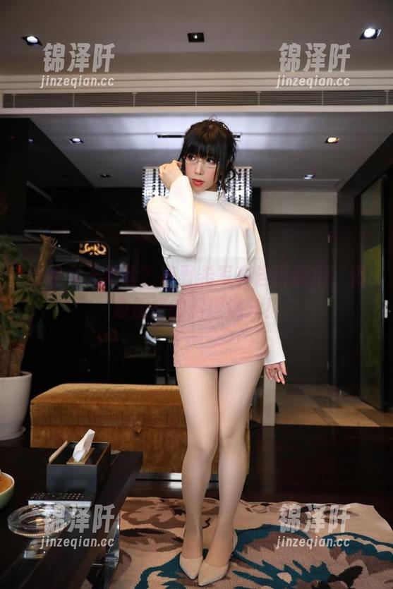 鹿野希 厨娘今天做啥?鹿野希写真告诉我们,资源加持的料理满分!