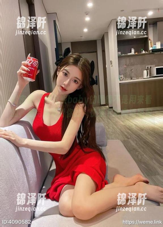黎允熙baby 微密圈 - 黎允熙baby的眼镜不是用来看的,是用来吸引你的,快来下载高清图包!